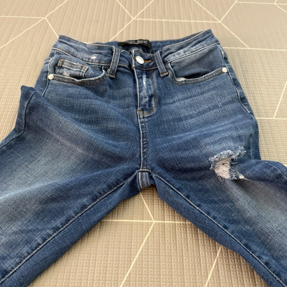Judy Blue Skinny Fit Jeans‎ Size 1/25 Distressed Raw Hem JB8847 - Picture 3 of 9